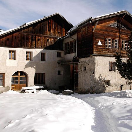 Sta-Maria Youth Hostel Santa Maria Val Muestair Dış mekan fotoğraf