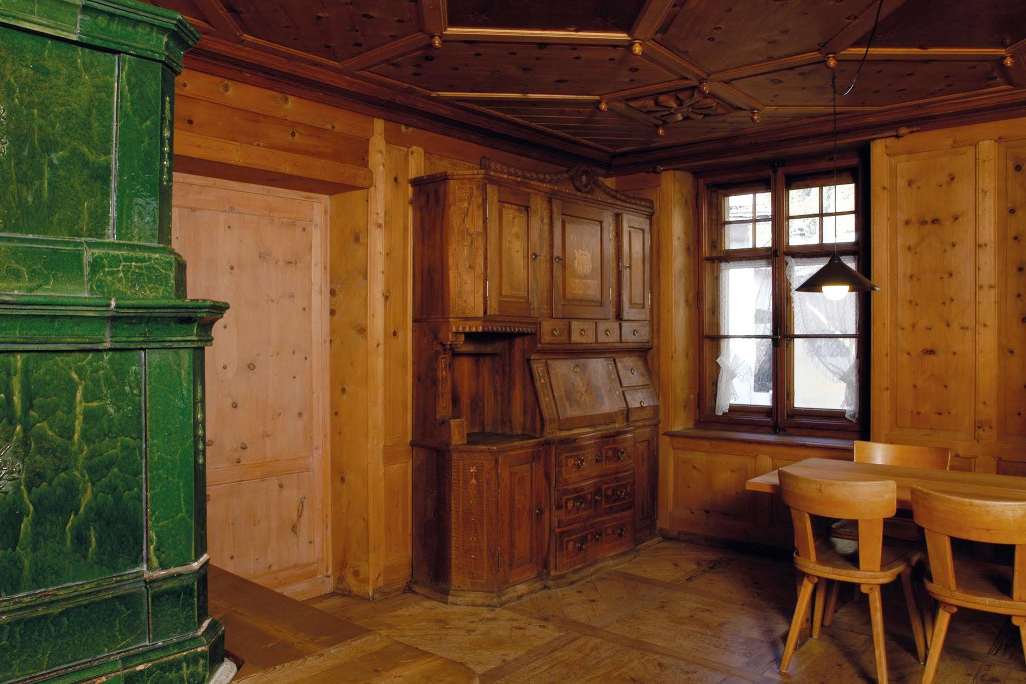 Sta-Maria Youth Hostel Santa Maria Val Muestair Dış mekan fotoğraf